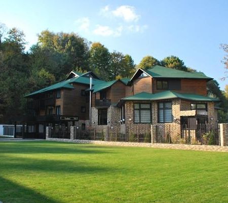 Pensiunea Hillden Simon Luaran gambar